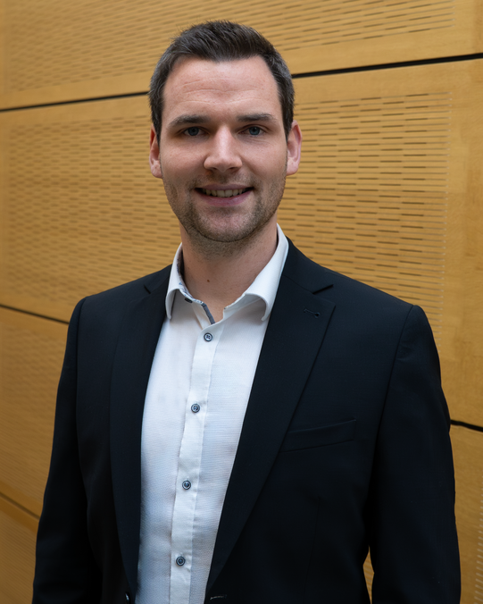 Porträtfoto von Janis Purk